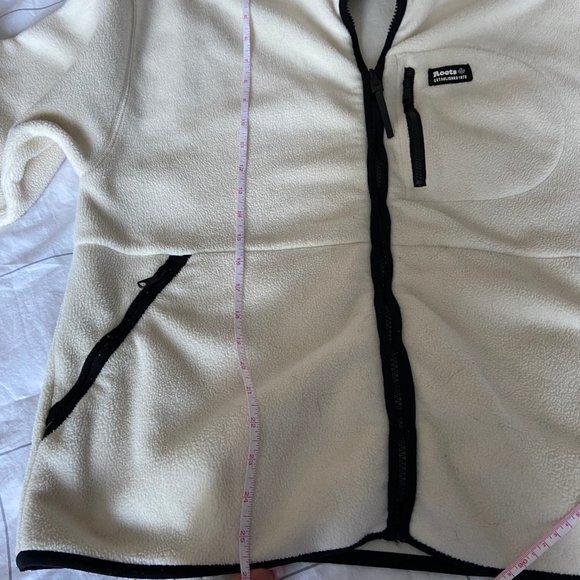 Roots Recycled Fibre Fleece Jacket UNISEX Sz M EUC - Picture 11 of 11